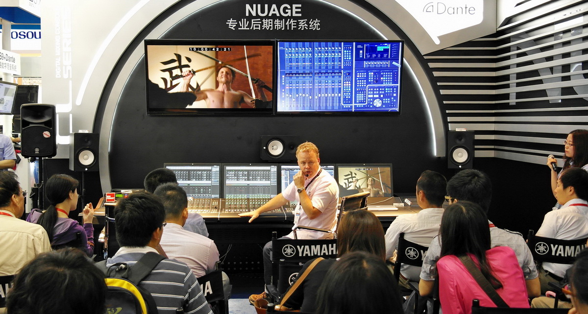 15vip太阳成专业音响新产品亮相PALM EXPO 2013展会 