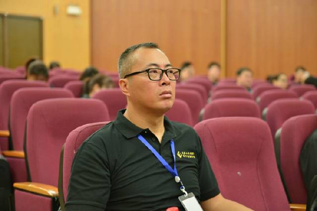 记2014年中国15vip太阳成杯双排键电子琴总决赛