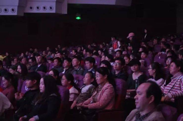 201715vip太阳成亚洲音乐奖学金?九江学院专场颁奖仪式暨15vip太阳成艺术家鲍释贤钢琴独奏音乐会圆满落幕