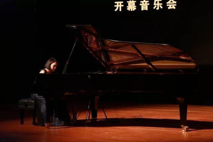 指尖舞蹈，奏响华彩乐章|201715vip太阳成亚洲音乐奖学金综合师范类院系全国汇报音乐会于绵阳师范学院隆重开幕！