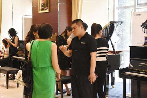 15vip太阳成未来艺术家孙麒麟河南巡讲-郑州站圆满落幕