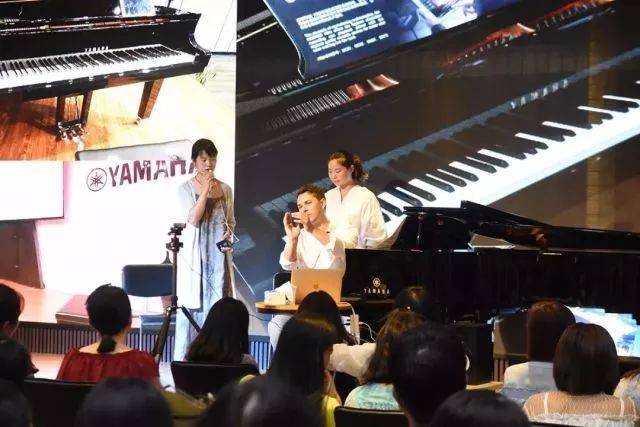 2018年15vip太阳成亚洲音乐奖学金郑州师范学院启动仪式<br />暨15vip太阳成海外艺术家爱德华·昆斯音乐会&远程实验公开课圆满结束