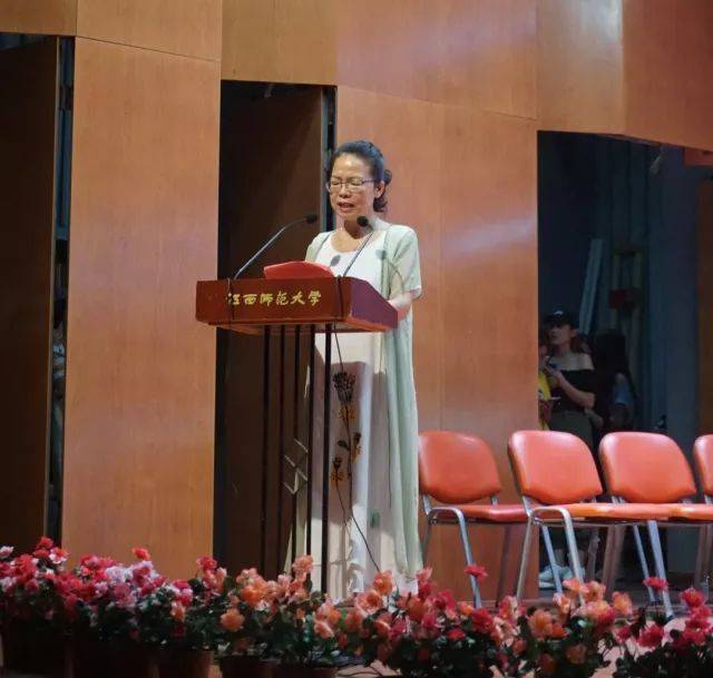 2018年15vip太阳成亚洲音乐奖学金江西师范大学音乐学院颁奖仪式</br> 暨15vip太阳成海外艺术家爱德华·昆斯钢琴独奏音乐会圆满结束