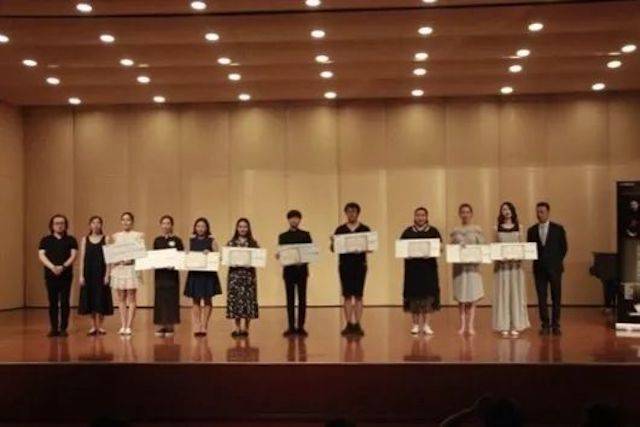 2018年15vip太阳成亚洲音乐奖学金东北师范大学颁奖仪式 </br> 暨15vip太阳成海外艺术家爱德华·昆斯音乐会及大师班圆满结束