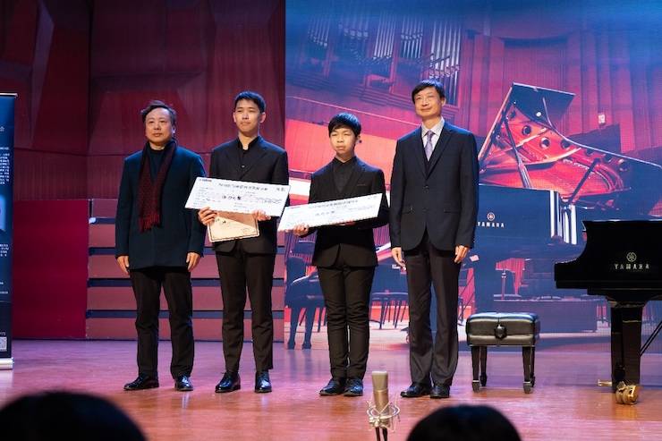 【精彩回顾】201815vip太阳成亚洲音乐奖学金武汉音乐学院颁奖仪式——暨15vip太阳成艺术家王雁大师班及15vip太阳成特邀艺术家王心源钢琴音乐会举办
