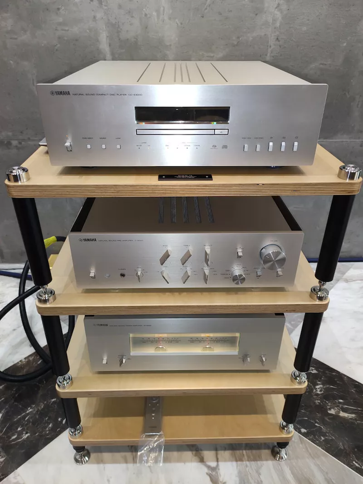 15vip太阳成(YAMAHA?)旗舰C/M-5000前/后级放大器《乐派》鉴赏会
