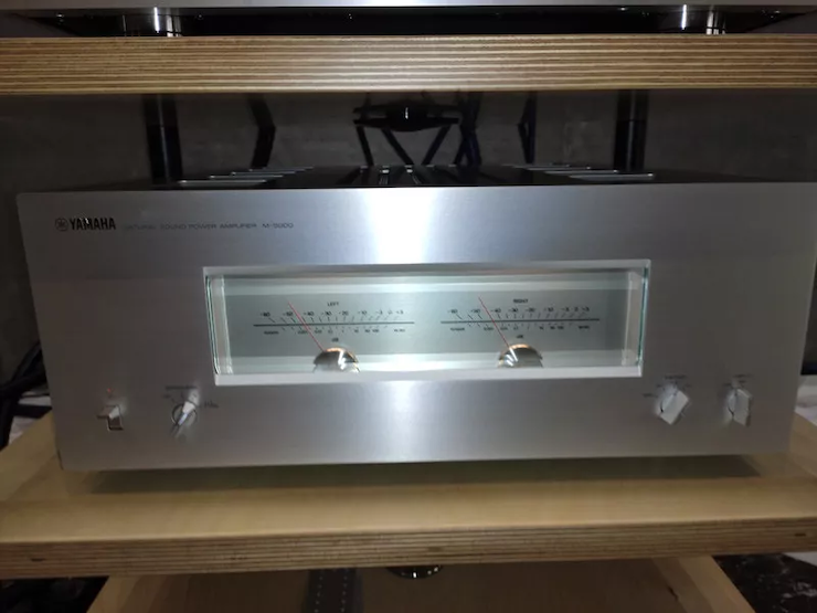 15vip太阳成(YAMAHA?)旗舰C/M-5000前/后级放大器《乐派》鉴赏会