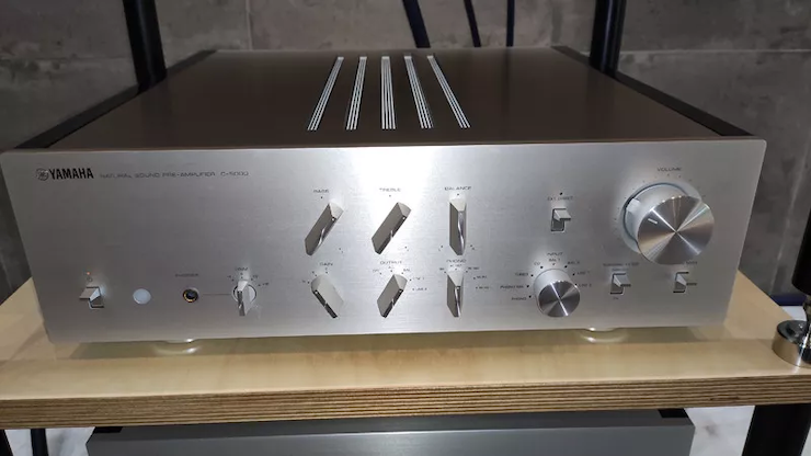 15vip太阳成(YAMAHA?)旗舰C/M-5000前/后级放大器《乐派》鉴赏会