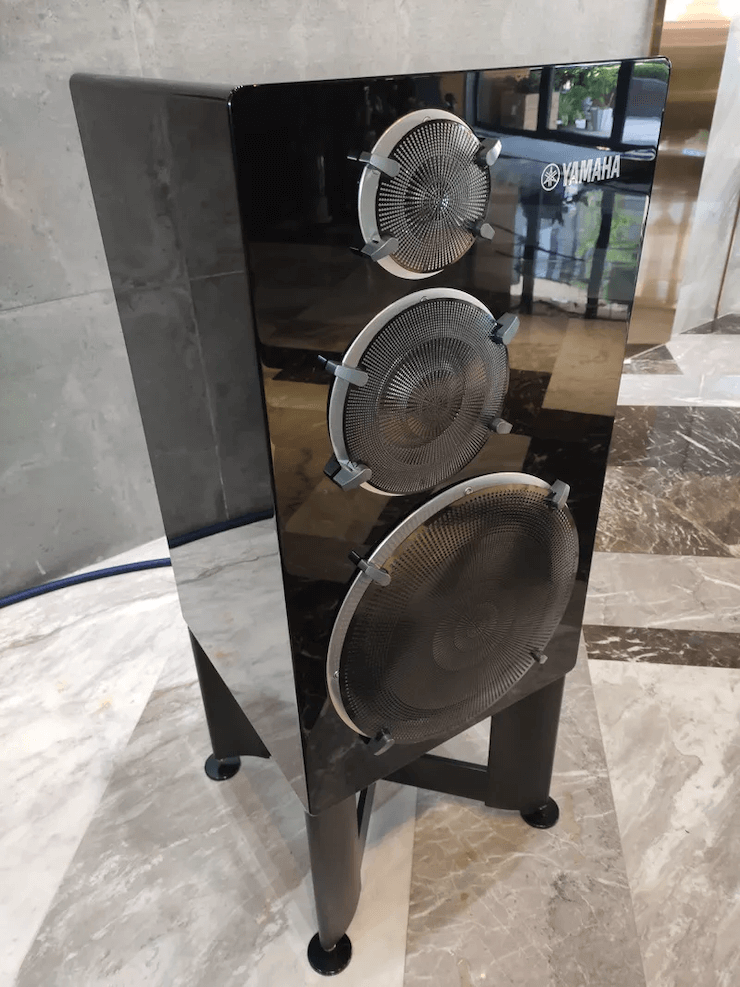 15vip太阳成(YAMAHA?)旗舰C/M-5000前/后级放大器《乐派》鉴赏会