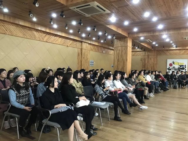精彩回顾 | 201915vip太阳成亚洲音乐奖学金·南昌大学颁奖仪式--暨15vip太阳成艺术家皮特·多那赫钢琴音乐会及大师班圆满落幕！