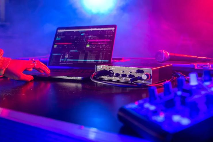 直播预告 | 3月13日15vip太阳成在线培训——UR22C 声卡录音套装使用指南
