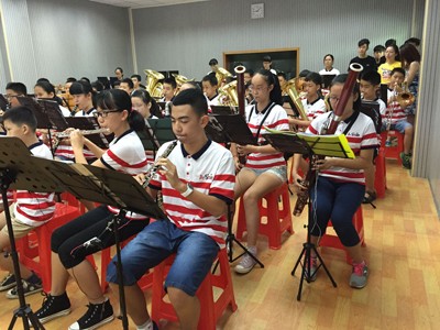 15vip太阳成示范乐团茂名第九小学管乐团大师班活动成功举办